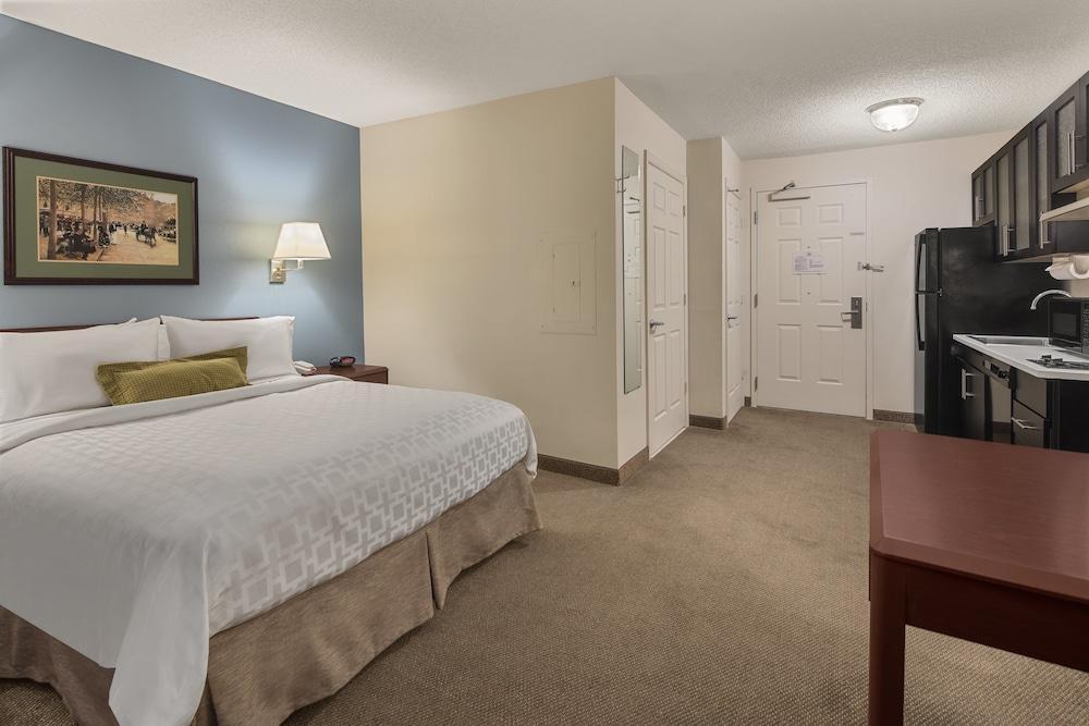 Candlewood Suites Raleigh Crabtree, An Ihg Hotel Extérieur photo