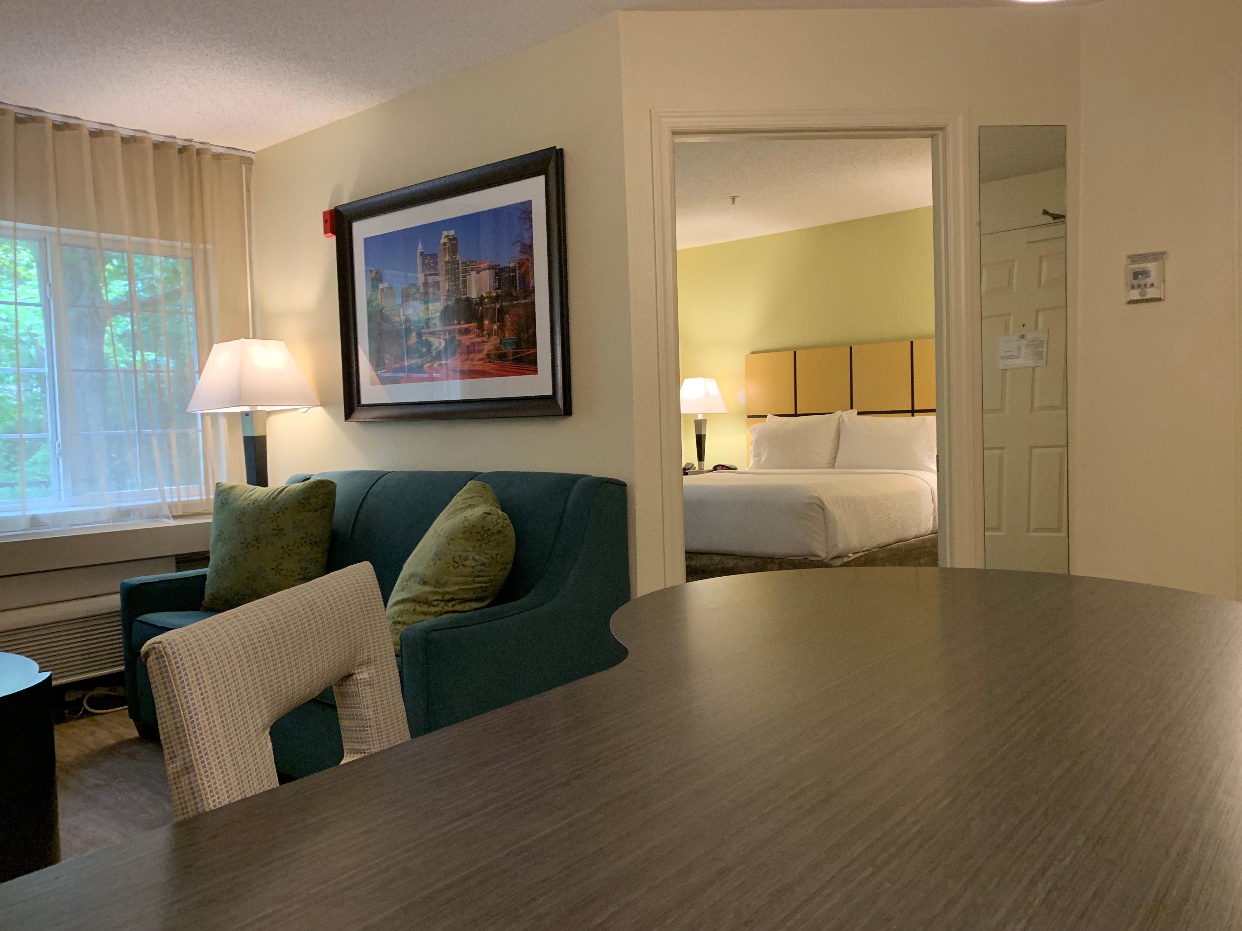 Candlewood Suites Raleigh Crabtree, An Ihg Hotel Extérieur photo