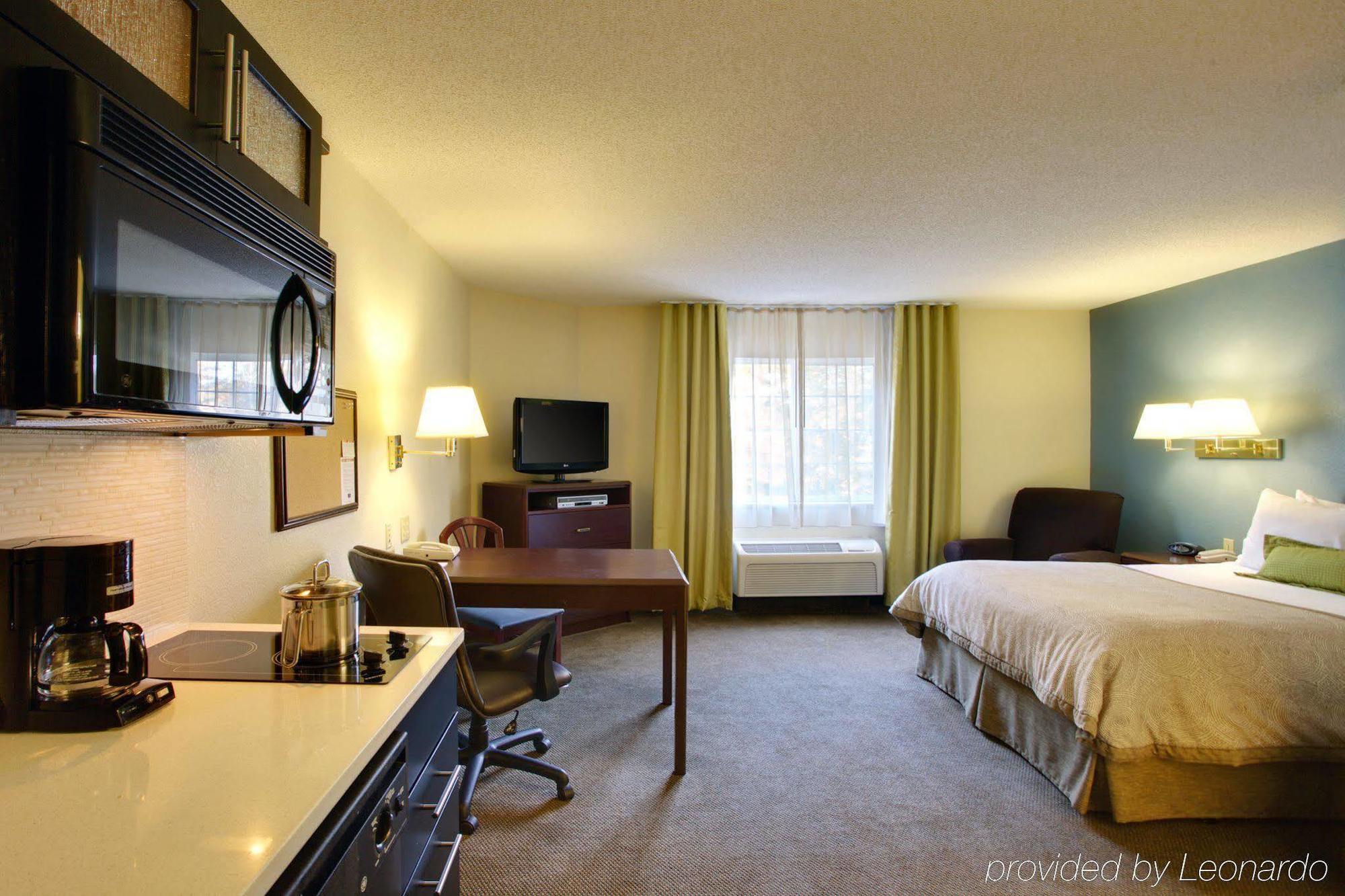 Candlewood Suites Raleigh Crabtree, An Ihg Hotel Extérieur photo